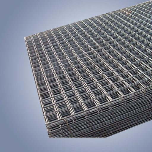 Wire Mesh 2.4mm-1.5in (68inx87in)(Market Size 6ftx8ft)
